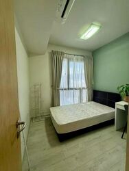 The Lakefront Residences (D22), Condominium #498305211